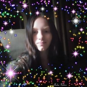 Meet your Posher, Anissa